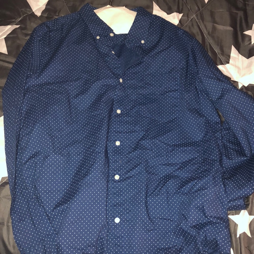 American eagle button down